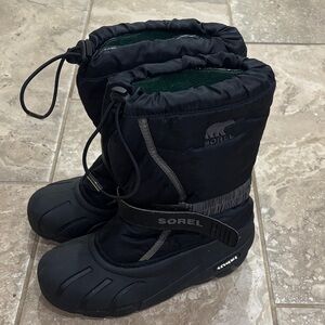 Sorel Flurry Big Kids Snow Boots Sz 5 Black